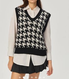 🌸 Savana Knit Vest 🌸