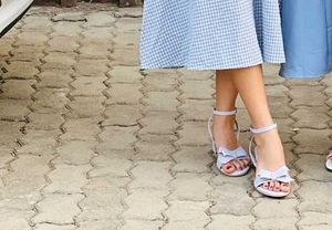 Bow Tie Sandals /Hells Of ZUDIO