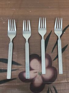 Set Of 4 Spoons With Forks