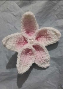 Crochet Flower Clip