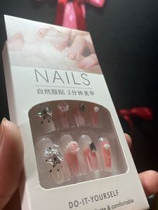 Press On Nails