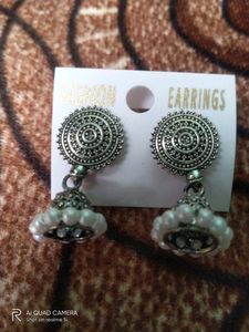 Set Of 2 Earings