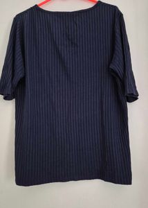 Cool And Comfortable Top From MAX