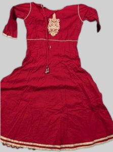 Elegant Red Embroidered Kurta