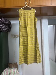 “Melange” Lime Green Shimmer Kurta + Coat
