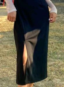 Elegant Black Midi Dress