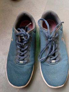Sports Shoes