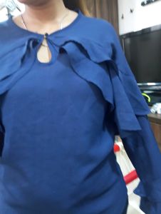 Big Sale    Ruffled Detail Top
