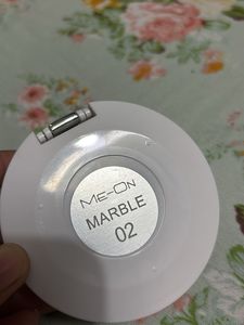 ME-ON Whitening Compact Powder