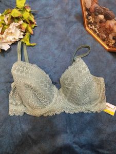 Urbanic Bra 🌸