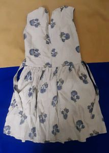 Floral Grey frock (4-6yrs)