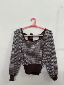 Houndstooth Long Sleeve Top