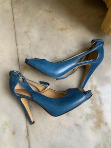 Nine West Vintage leather Heels