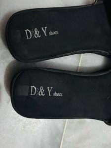 Chic Black Wedge Platform Slides