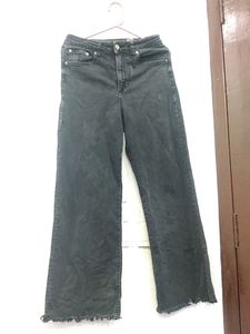 H&M Black Straight Jean