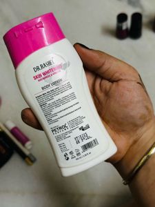 Dr. Rashel Skin Whitening Body Lotion