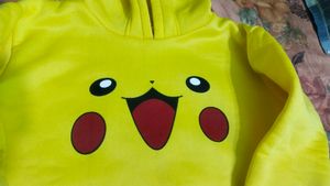 Yellow Pikachu Hoodie &#34;L&#34;
