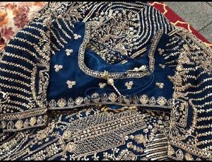 Elegant Blue Embellished Lehenga Choli with Dupatt