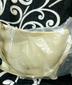 BRAND-NEW CROC TEXTURED HANDBAG