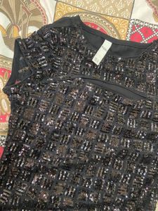 Kazo Black Top