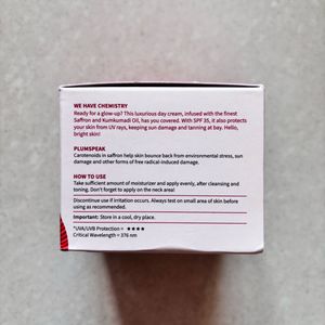 Plum Saffron &amp; Kumkumadi Oil Glow Moisturizer