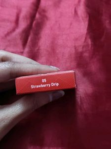 Insight Blusher 05 strawberry drip