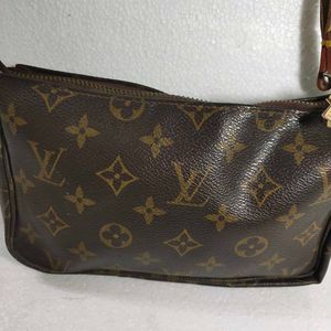 LV Authentic Baguette Bag