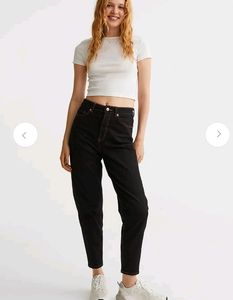 Mom Jeans H&amp;M Hight waist Size 30 To 32.