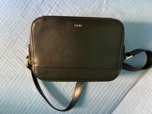 Irth Black Sling Bag