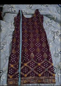 Its Dark Maroon Shade Stitchied Suit Pant Dupatta