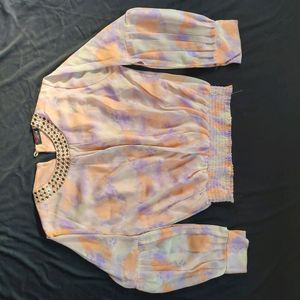 Price Drop ❗️STYLISH KOREAN TOP