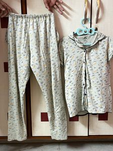 Cozy Floral Pajama Set -Light Gray with Leaf Print