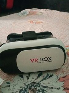 Virtual Reality Glasses