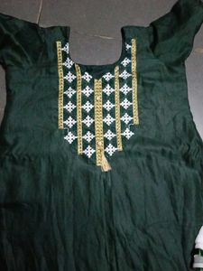 Elegant Embroidered 3-Piece Suit