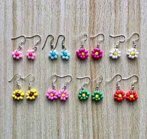 Daisy Beaded Earrings