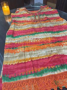 Colorful Women&#39;s Kurti