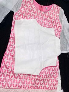 😍White And Pink Suit 🥰