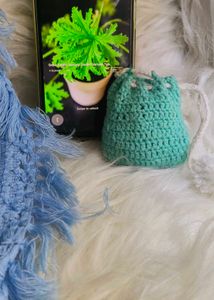 Crochet Drawstring Pouch