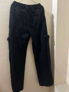 Black Jeans and T shirt