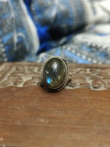 92.5 Pure Silver Vintage Labrodite Ring