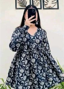 Floral Print Tunic Black Top