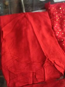 Red &amp; Gold Embellished Salwar Kameez