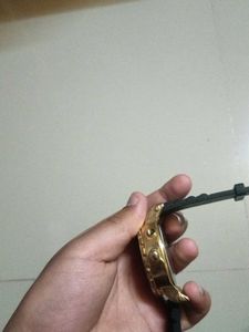 Stylish Gold Wrist Watch