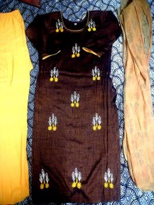 New / Unused  Embroidered Kurta Set