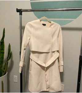 Authentic Topshop Trenchy Coat Like New