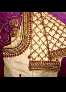 Embroidered Diamond Pattern Blouse