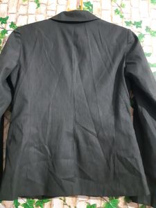 NEW Women&#39;s formal Blazer