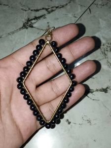 Black Purle Earings With Good Conditions