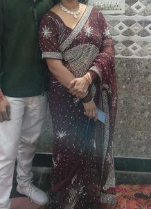 Elegant Maroon Saree with stretch blouse