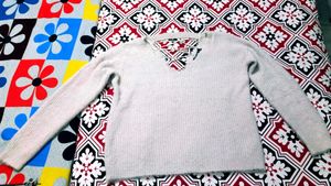 Women Woolen Top